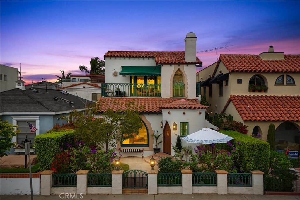 159 Claremont