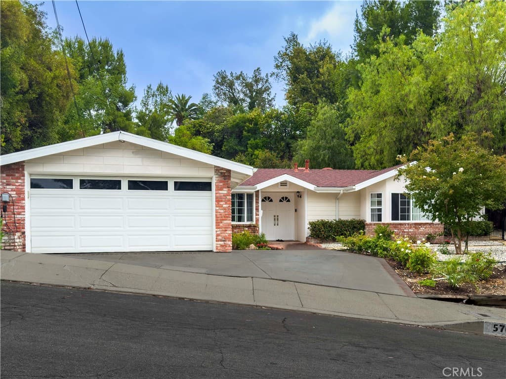 5708 Mcdonie Avenue