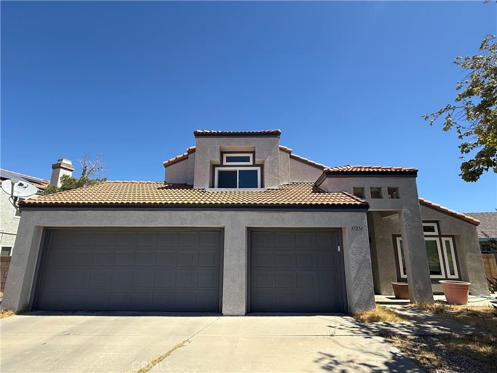 37254 Carousel Circle