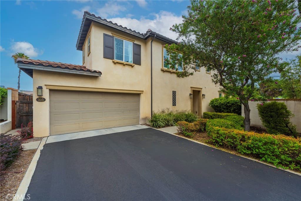 105 Encanto Lane