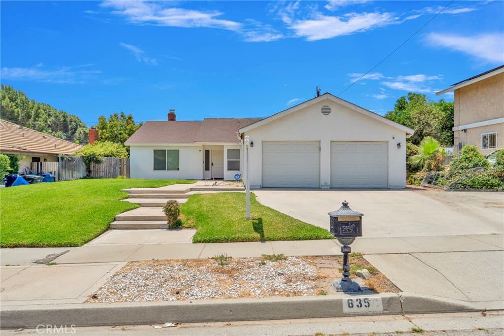 635 W Dover Dr Drive W