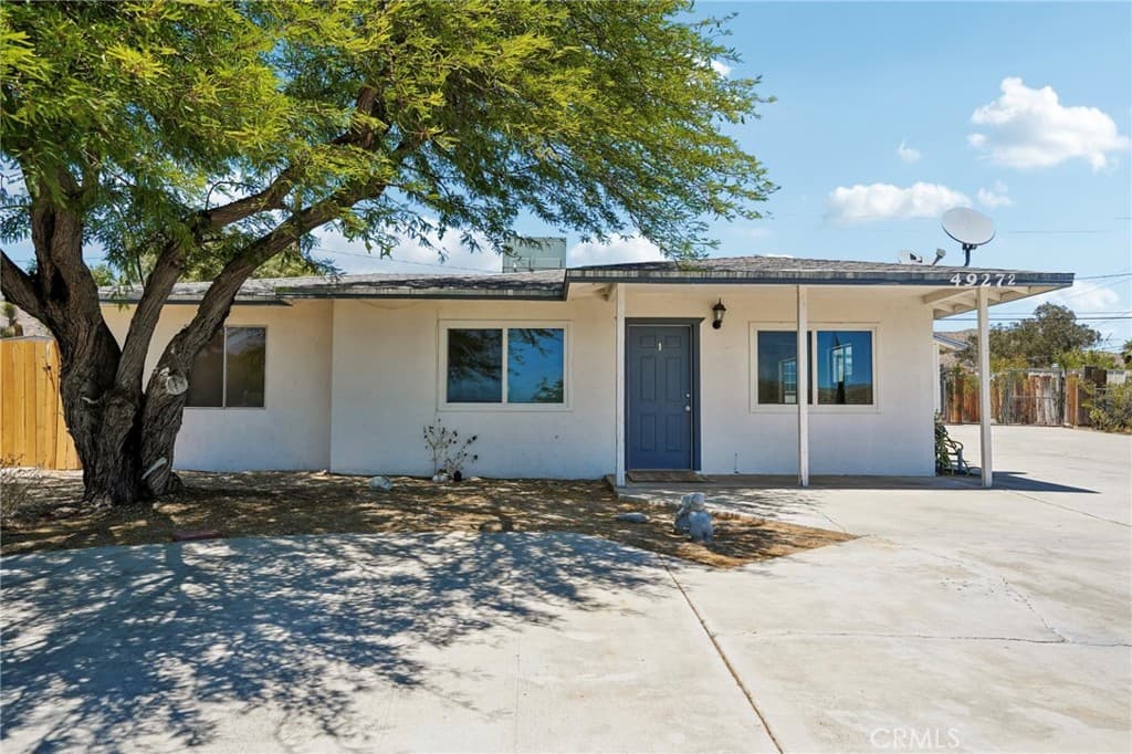 49272 Hibiscus Drive