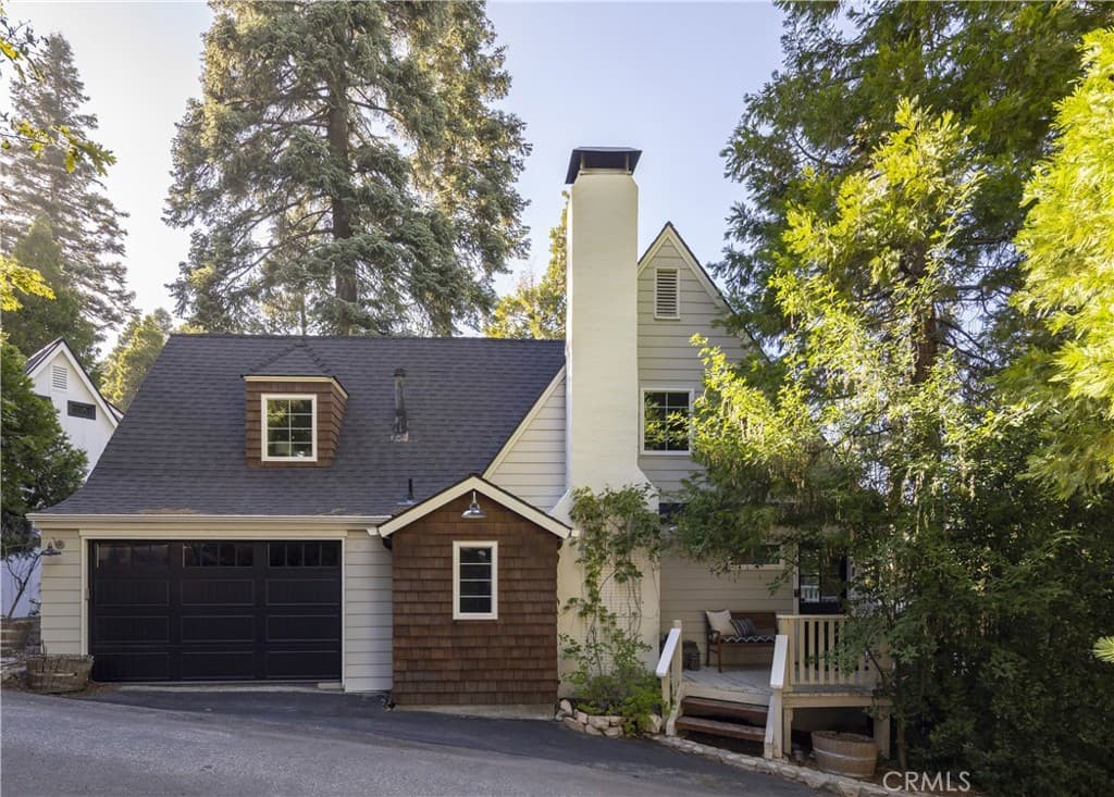 27780 Lakes Edge Road