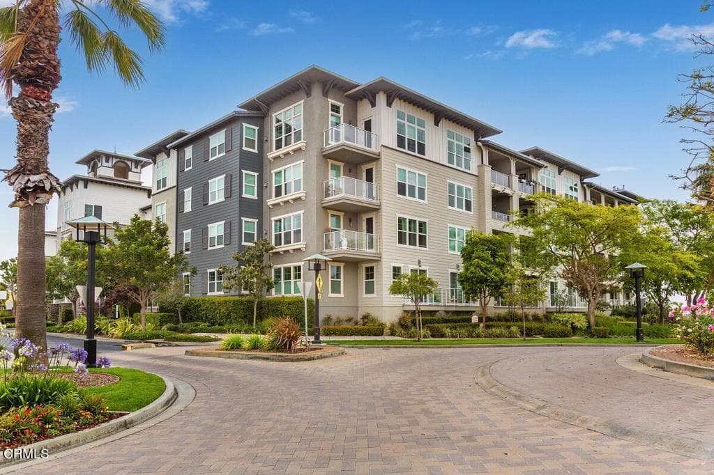 4020 Tradewinds Drive