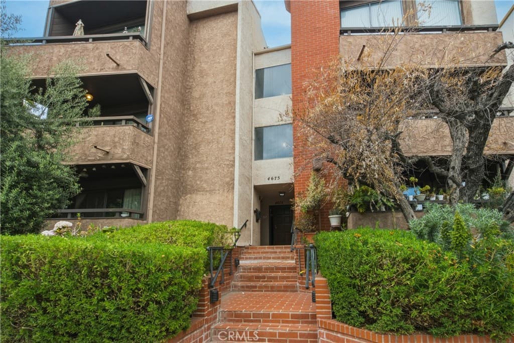 4675 Willis Avenue 105