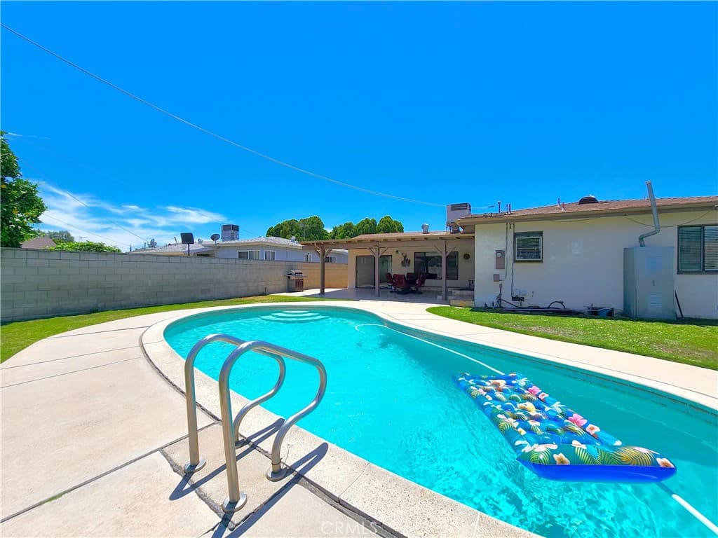 10014 Gaviota