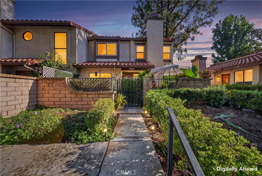 9873 Amalfi Way
