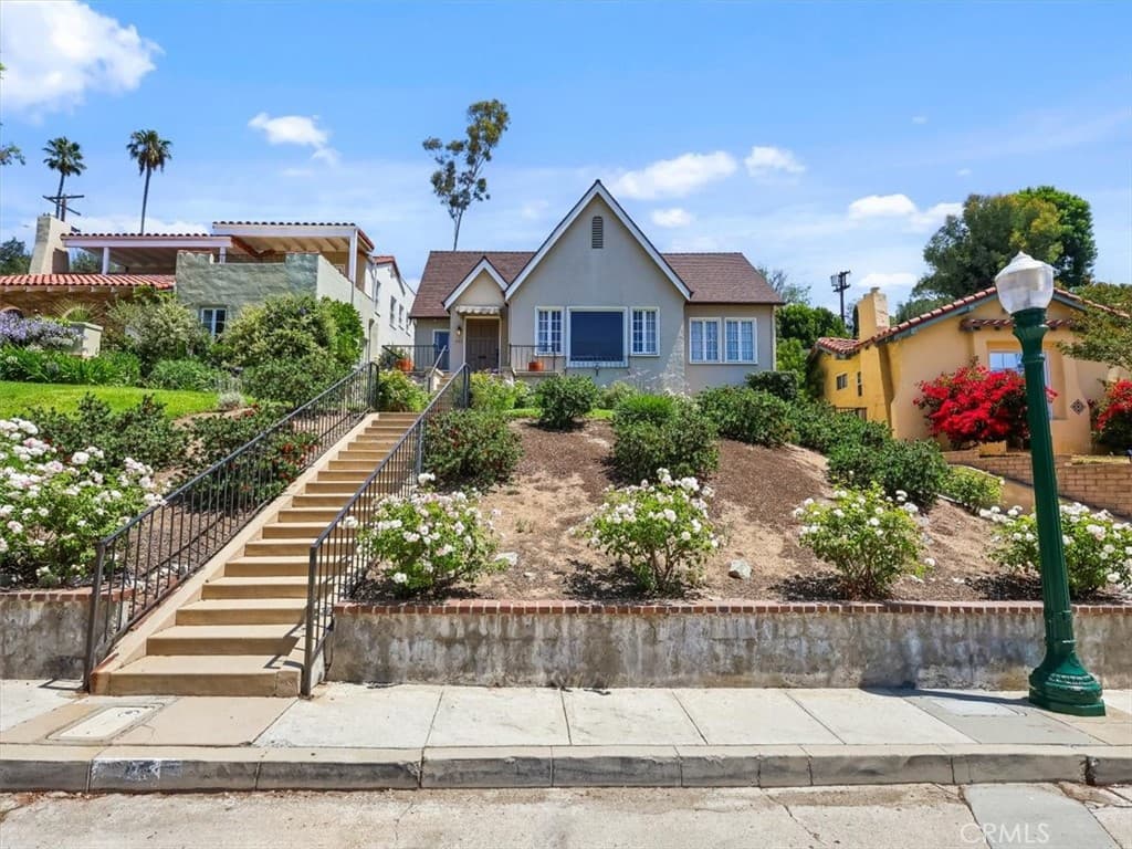 945 Rosemount