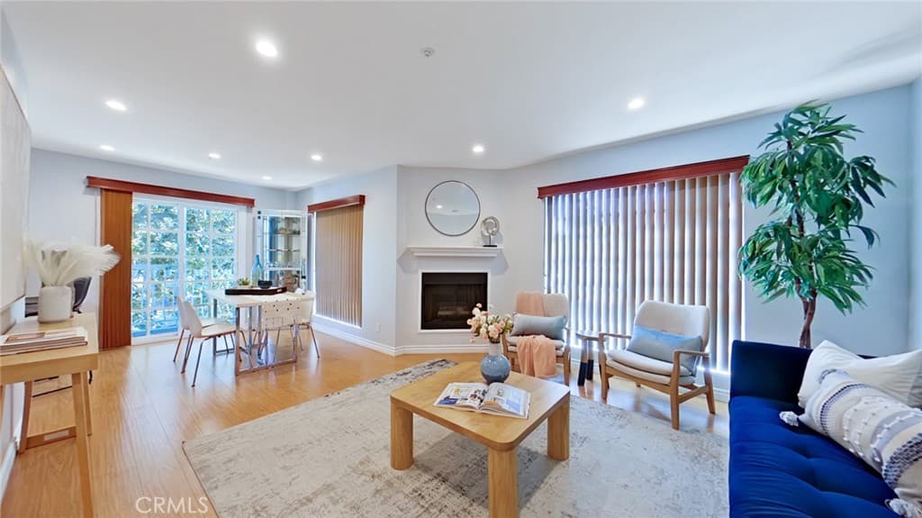 522 W Stocker 6