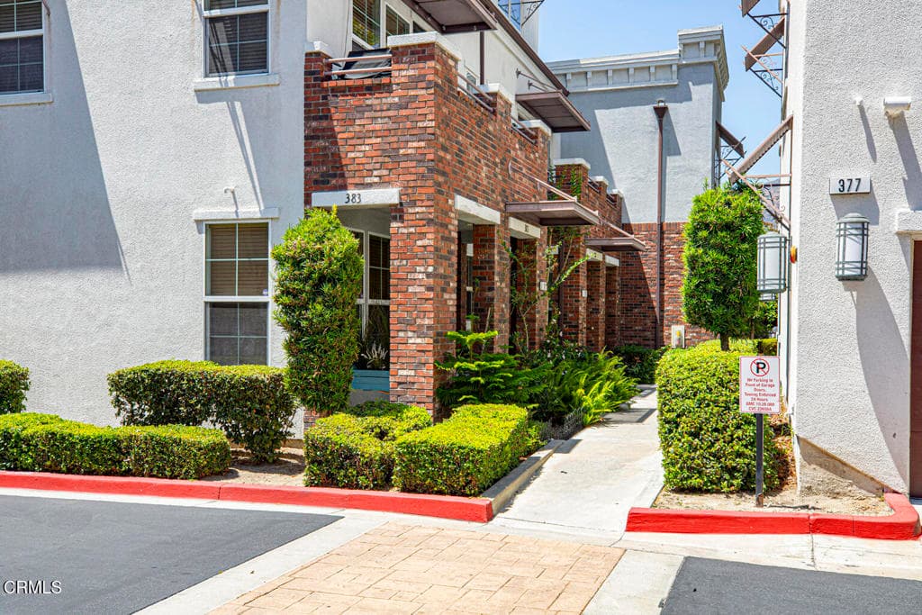 383 Arden Avenue 2