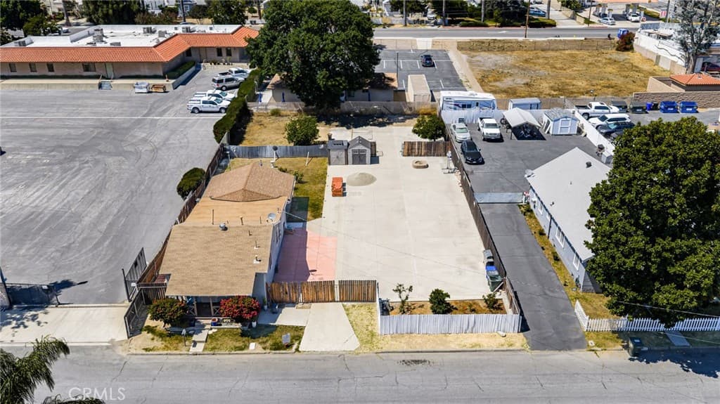 9648 Estacia Court