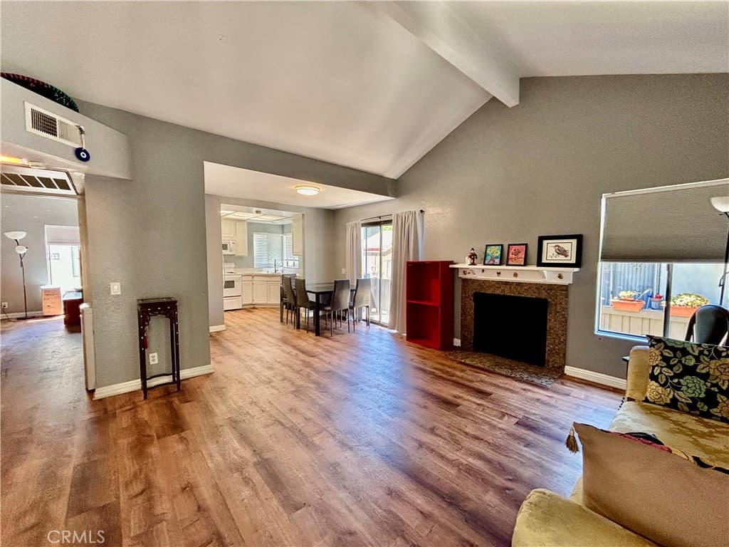 22719 Lakeway Drive 400