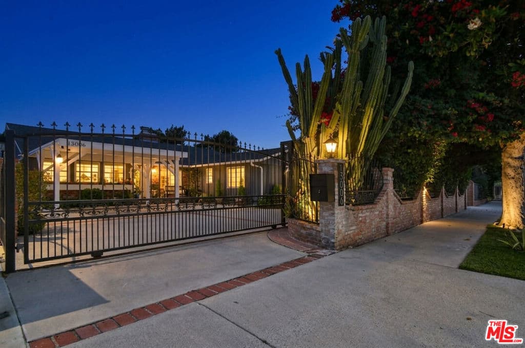 13006 Magnolia Boulevard