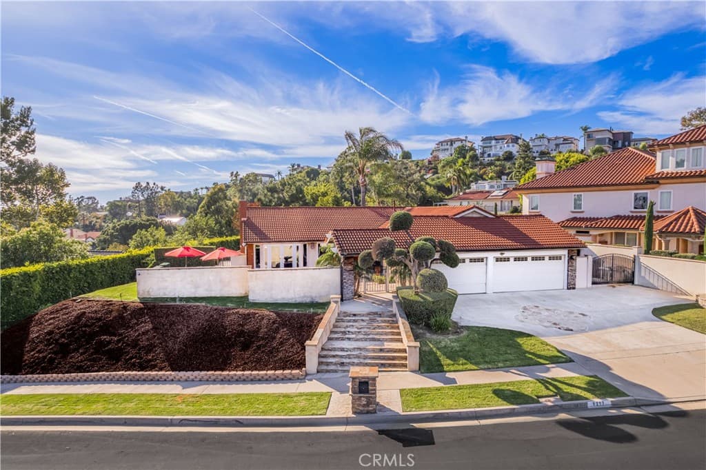 8217 Lindante Drive