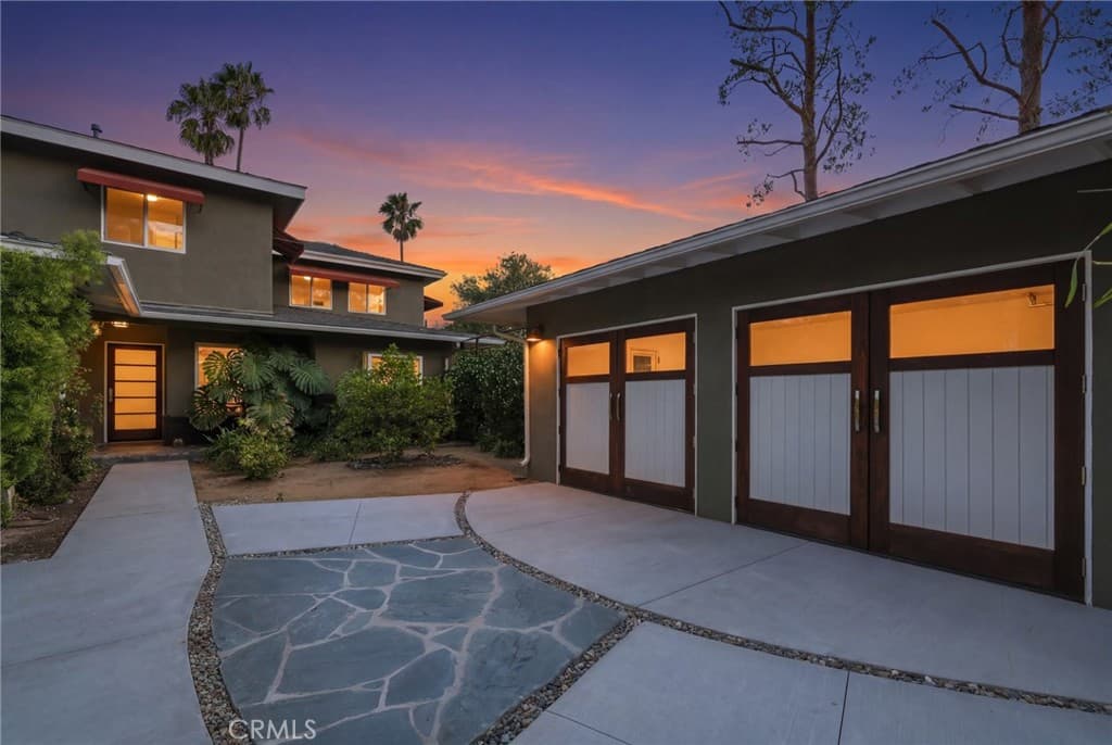 430 Devonwood Road