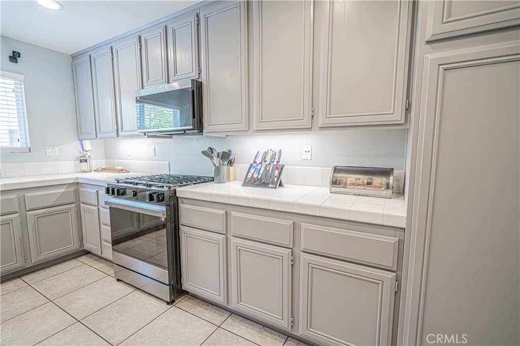 25708 Holiday Circle B