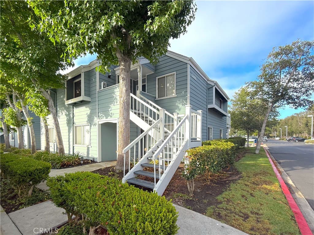 6008 Bixby Village 42