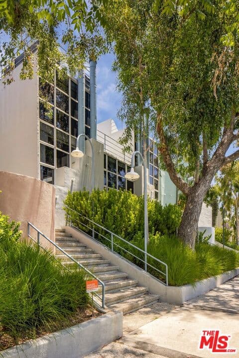 2433 28th Street B