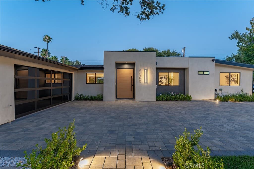 5500 Fenwood