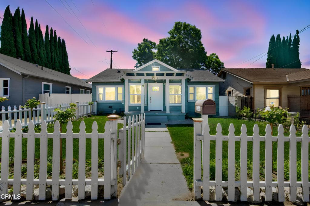 8312 Greenleaf Avenue