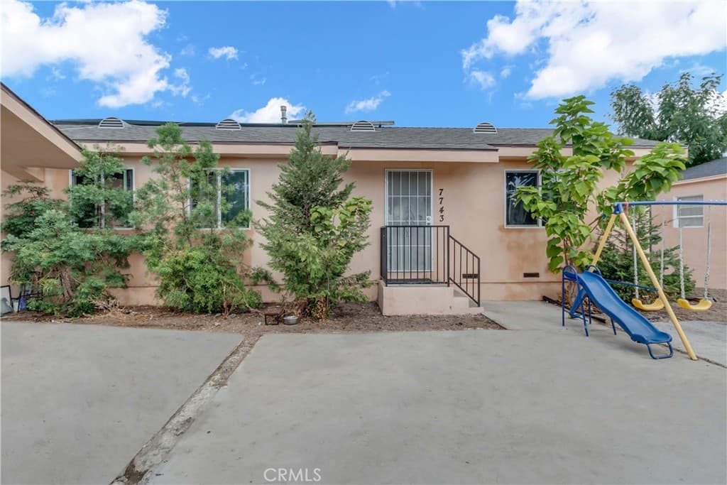 7745 Radford