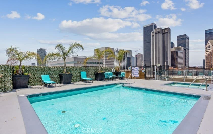 312 W 5th Street 1003