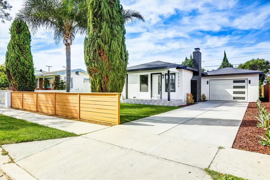 12239 Brittain