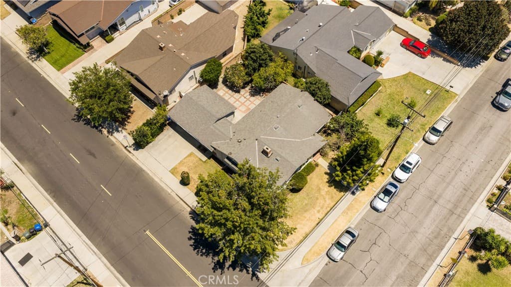 10207 Green Street