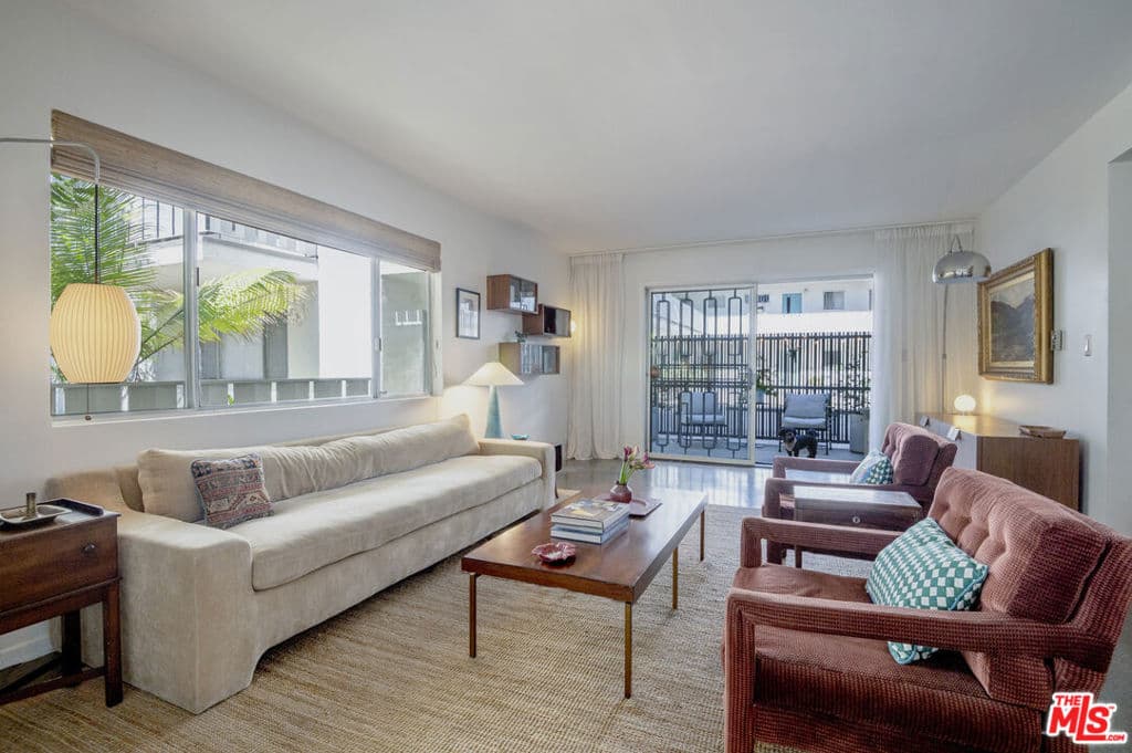 4343 Finley Avenue 2