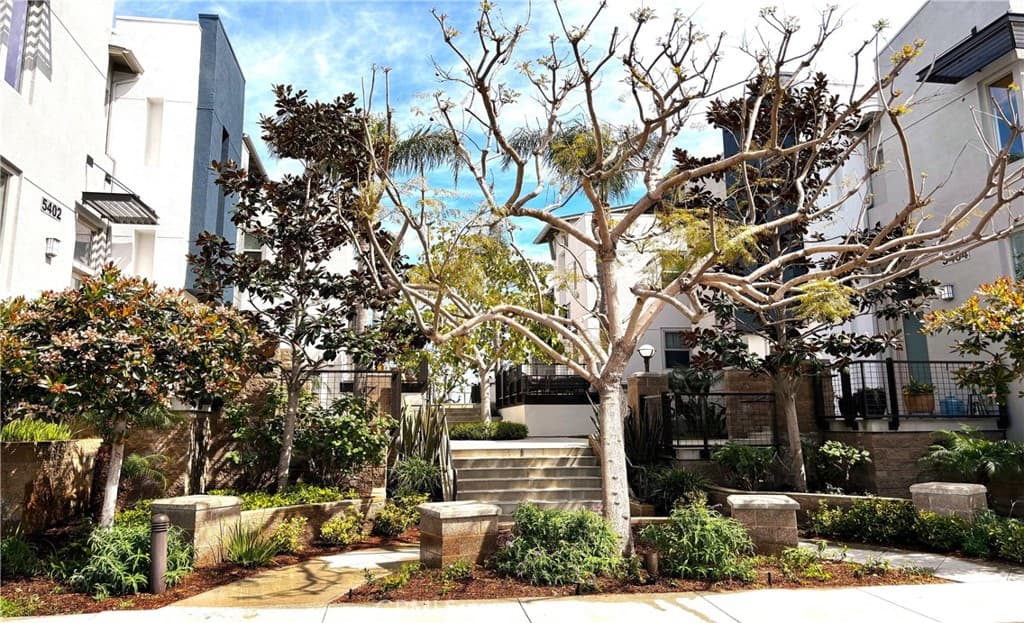 5406 W 149th Place 7