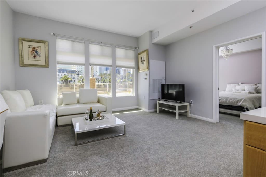 388 E Ocean Boulevard 107