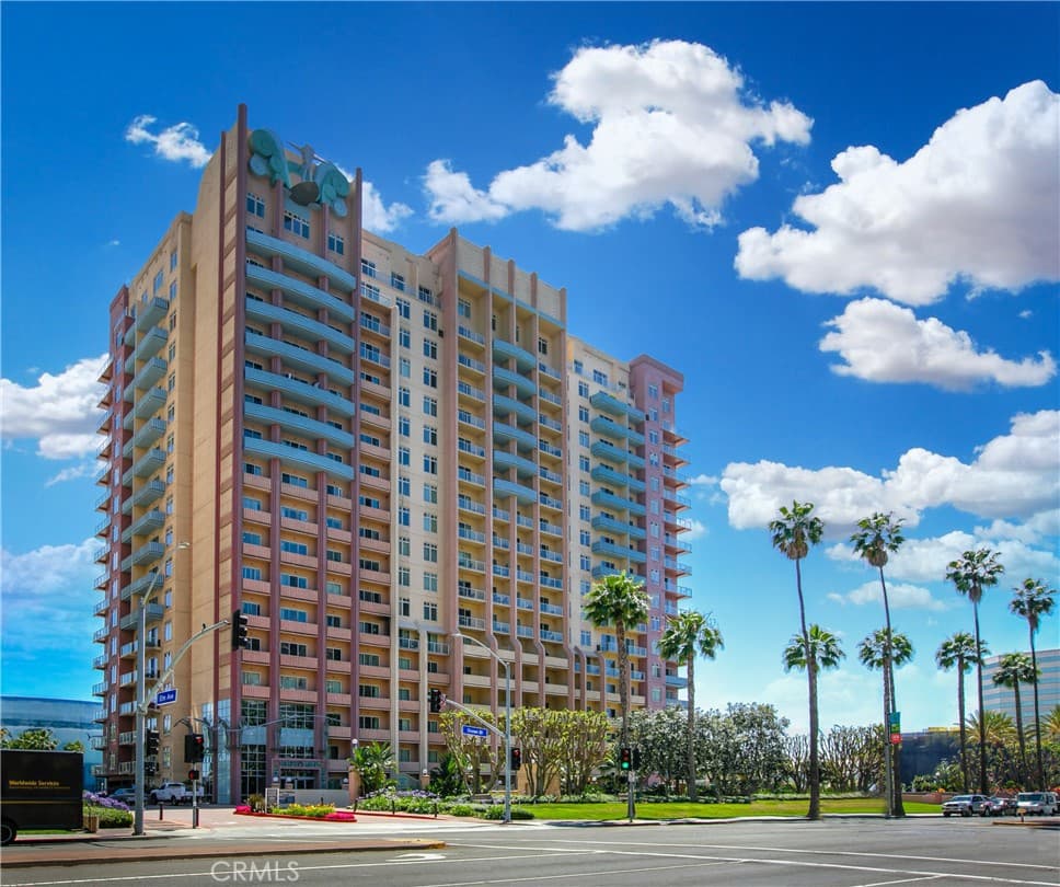 388 E Ocean Boulevard 107