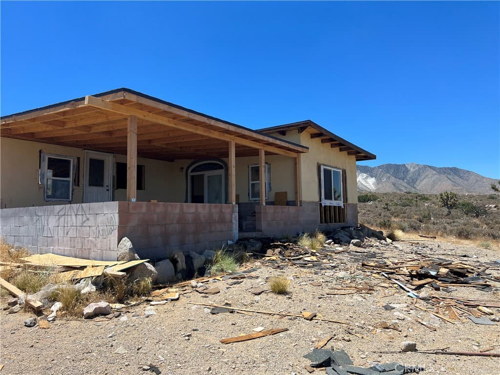 7362 Mesa Road