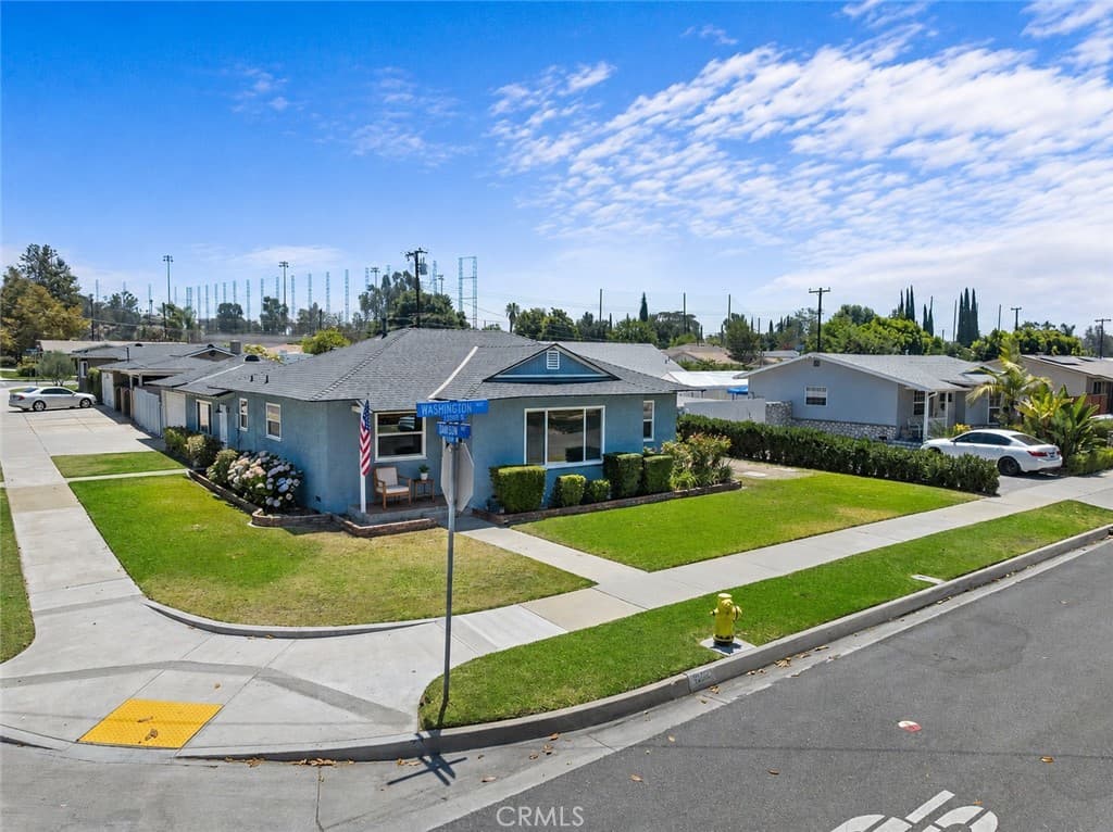 1200 S Washington