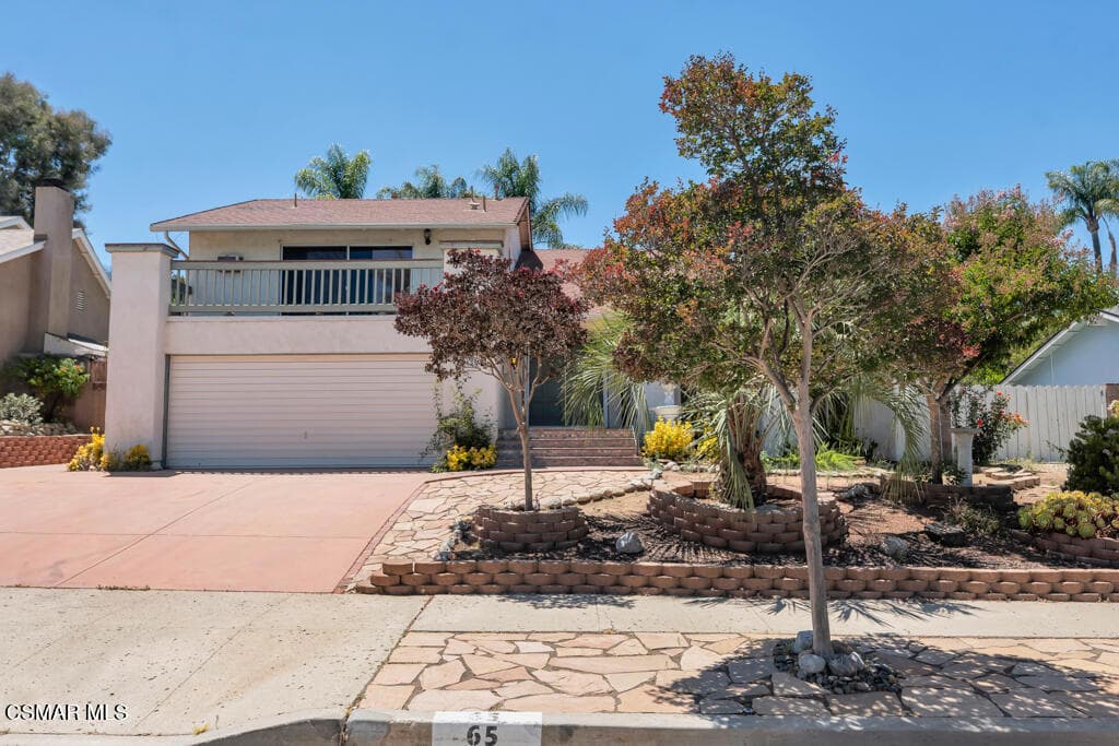 65 Ocatillo Avenue