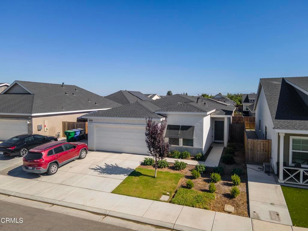 9627 Maple Terrace Lane