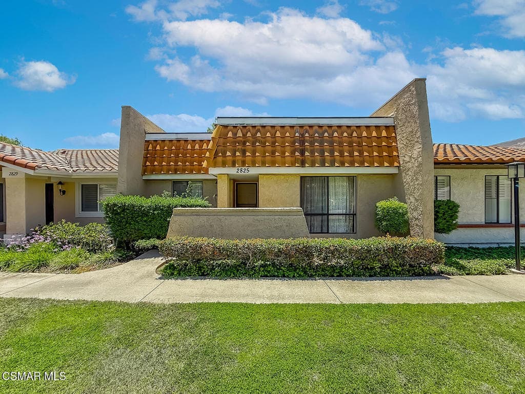 2825 Shoreview Circle