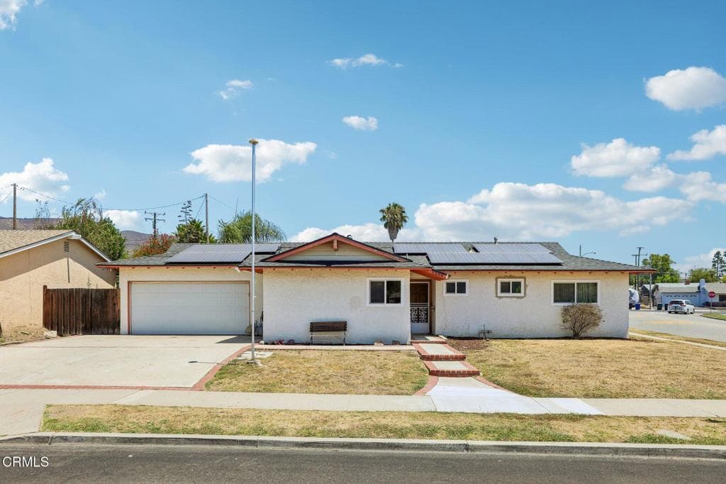 3289 Lesser Drive