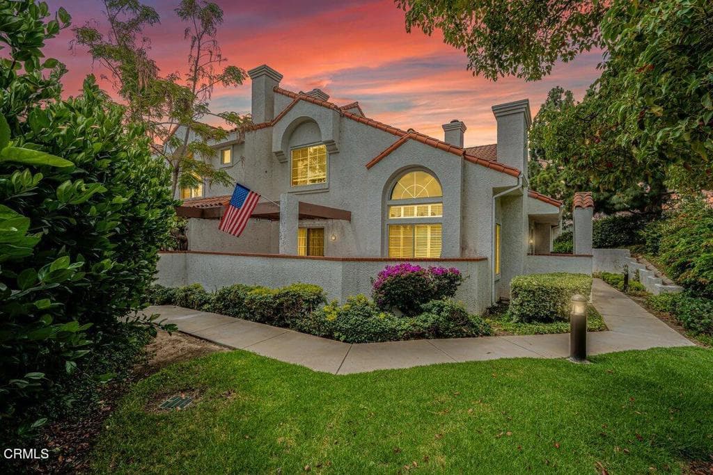 205 Camino Toluca