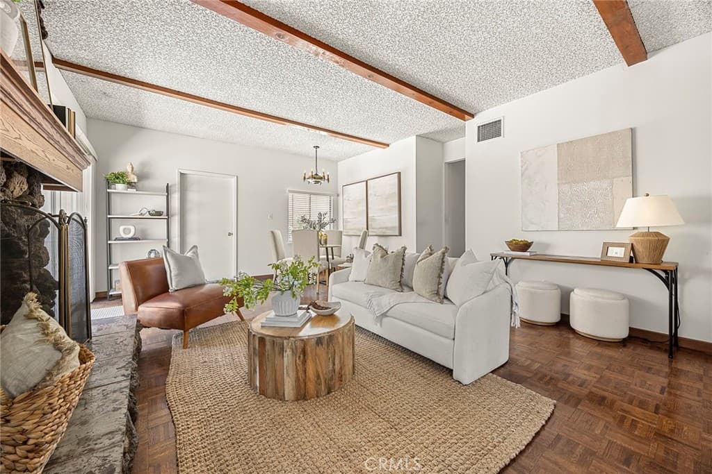 14725 Grayville