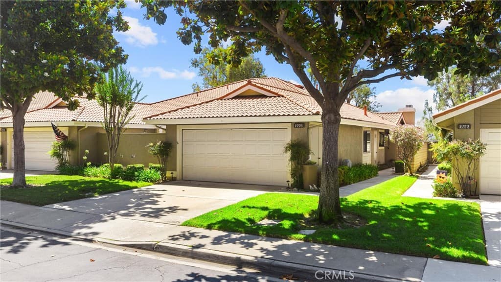 1226 Upland Hills Drive-South