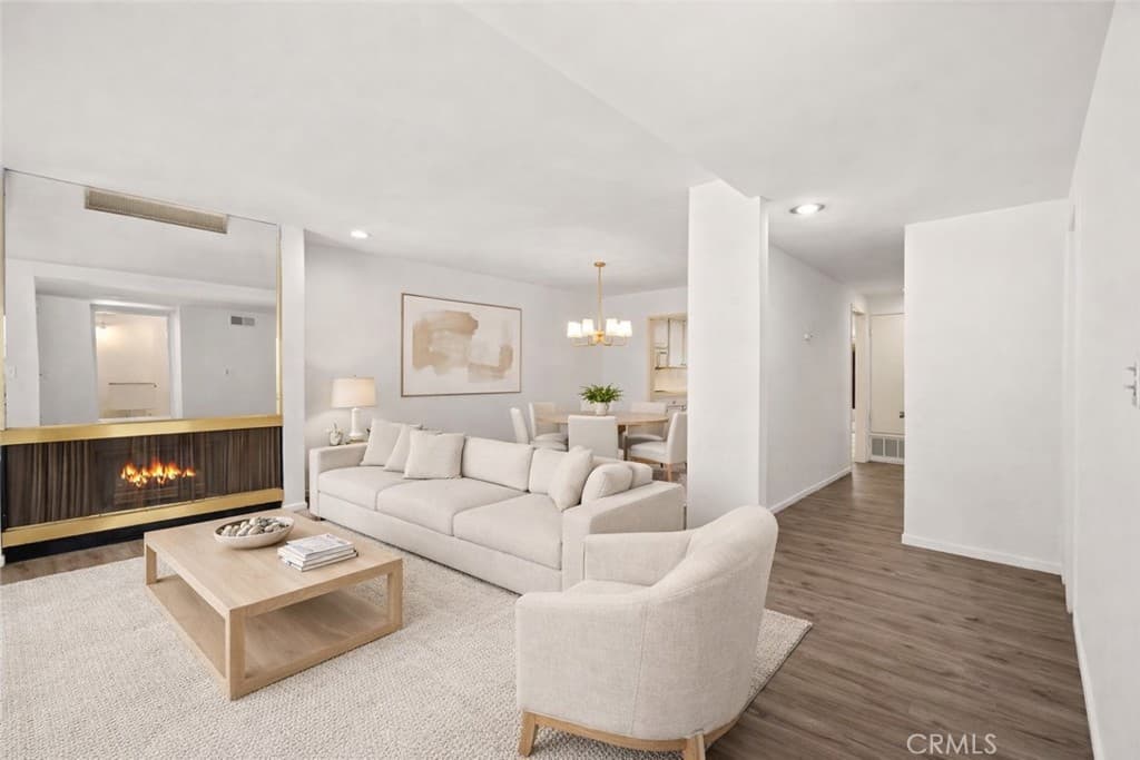 19309 Flowers Court