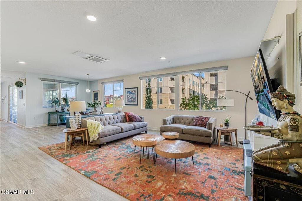 2870 Wagon Wheel Road 203
