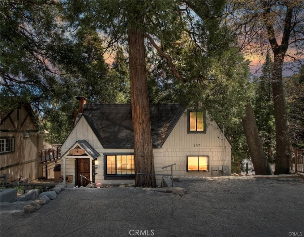 247 Oak Drive
