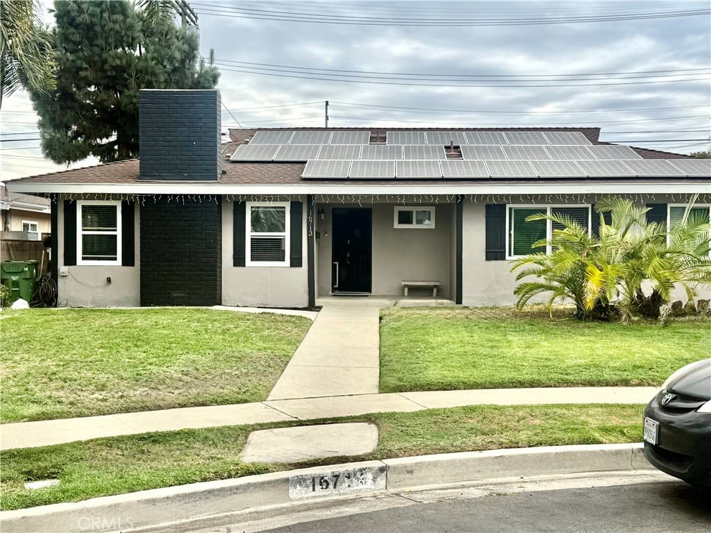 16713 Sunburst Street