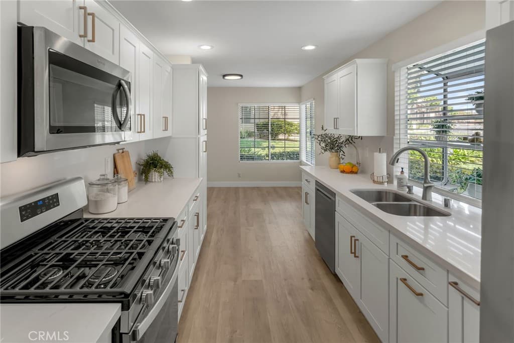 2610 Paseo Olivas