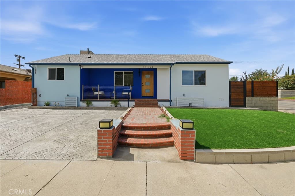 17660 Martha St