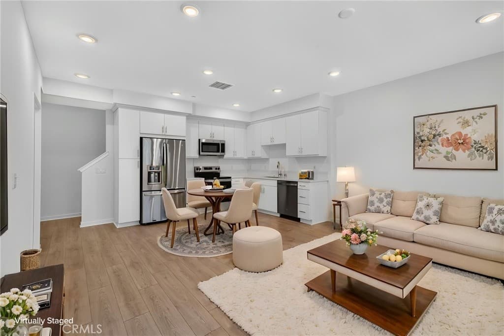 431 Paradiso Place