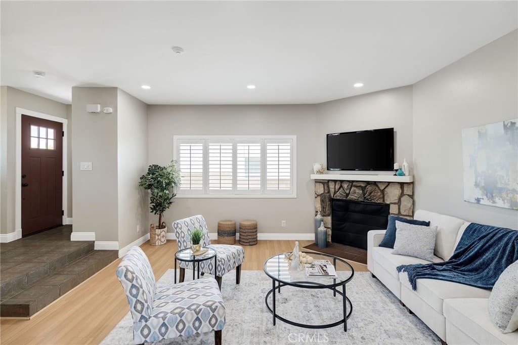 2703 Rockefeller 1