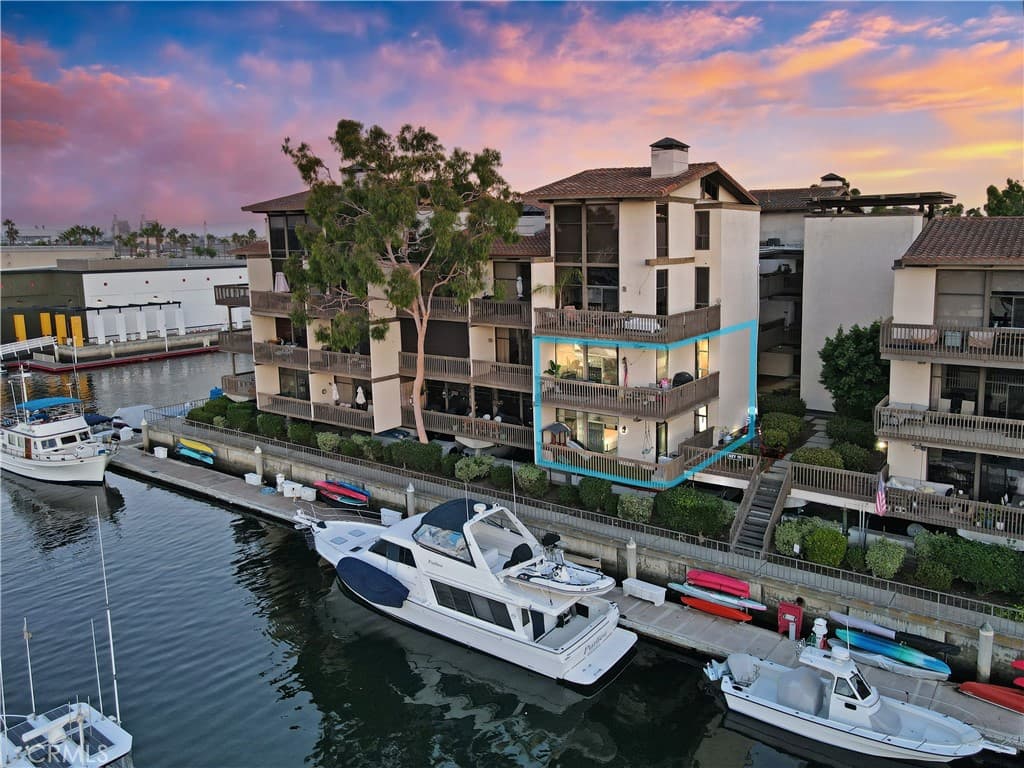 5227 Marina Pacifica N